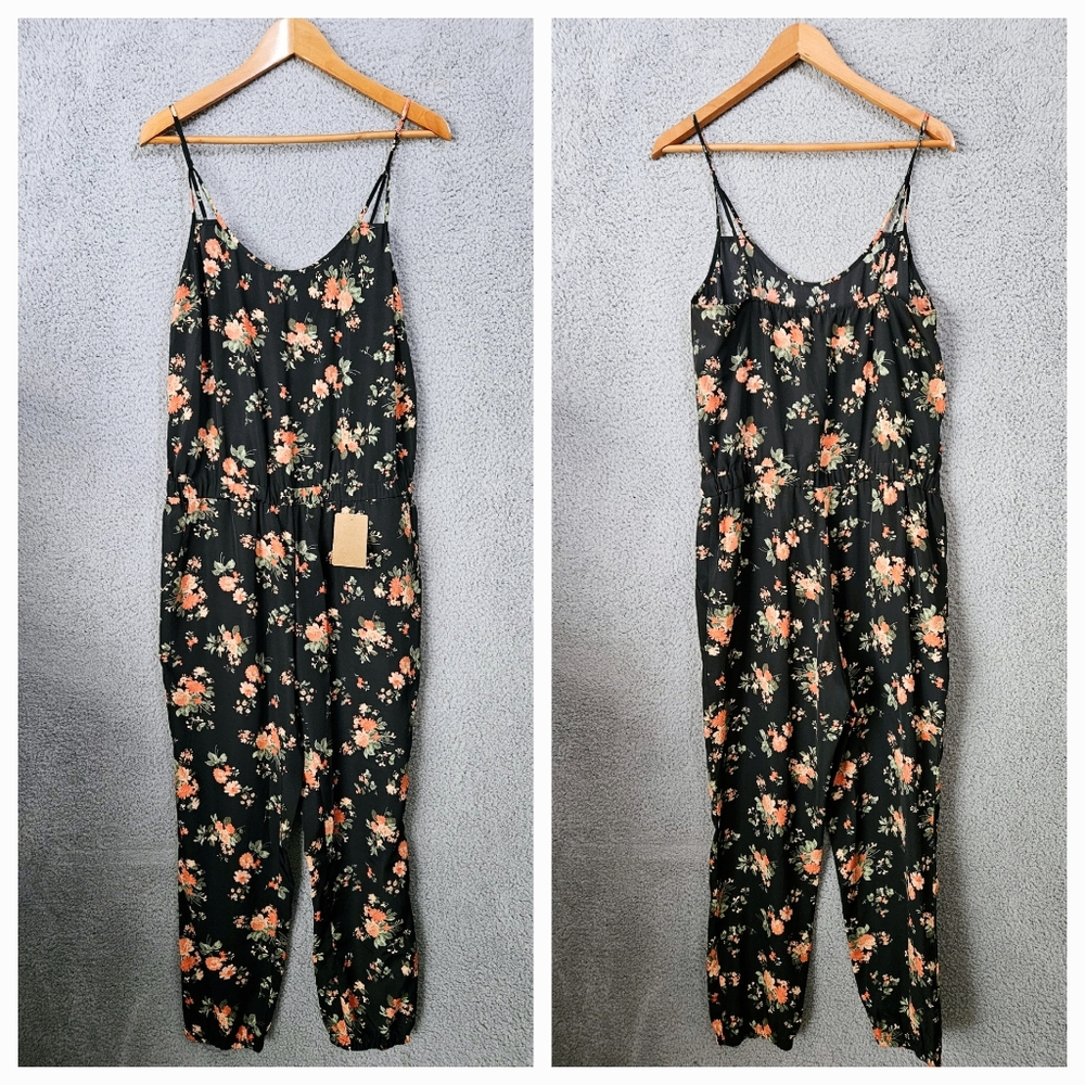 Black Floral Satin Jumpsuit M Medium Sleeveless Jogger Pant Women's Romper - Picture 6 of 14